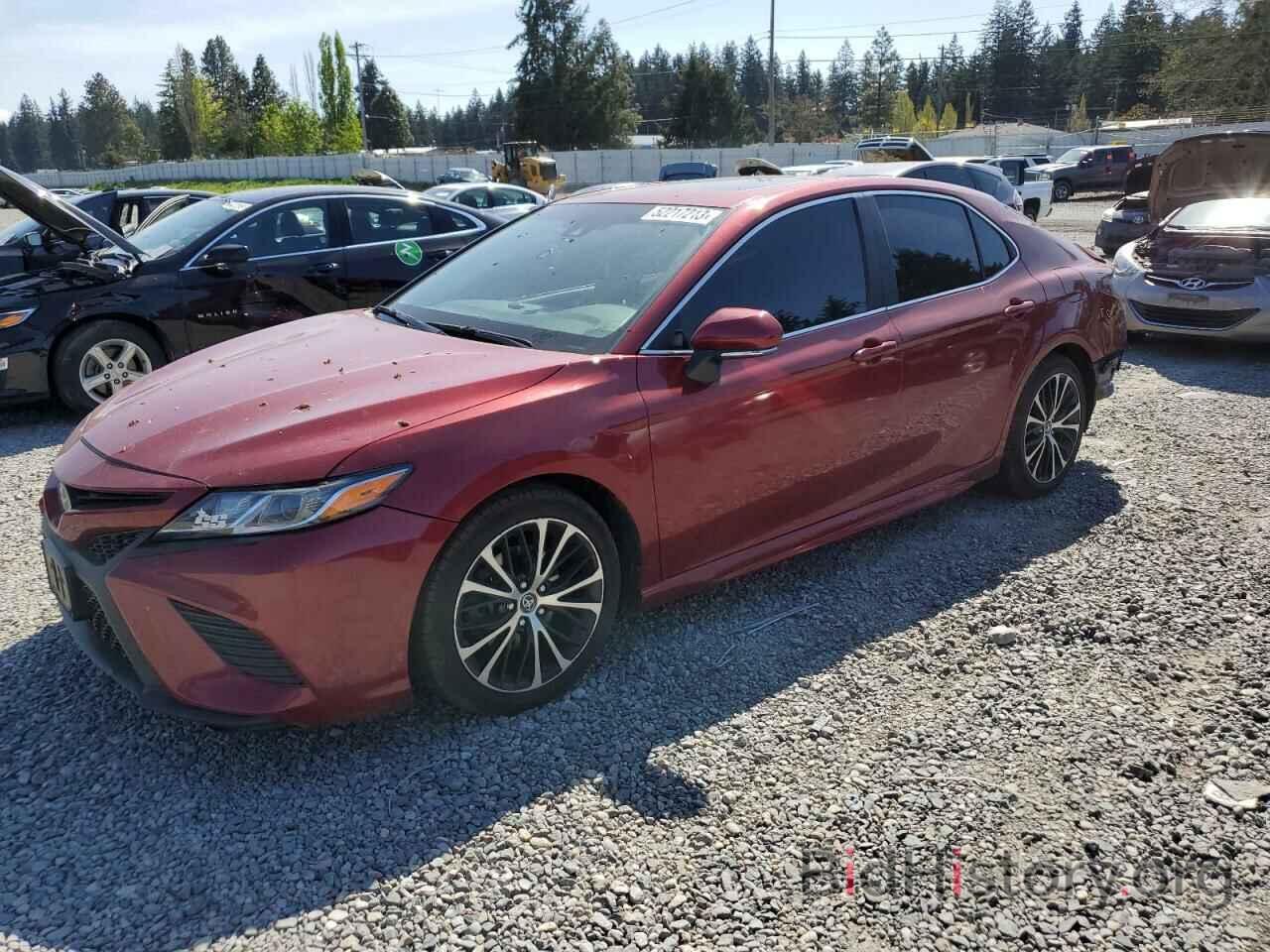 Photo 4T1B11HK5JU561530 - TOYOTA CAMRY 2018