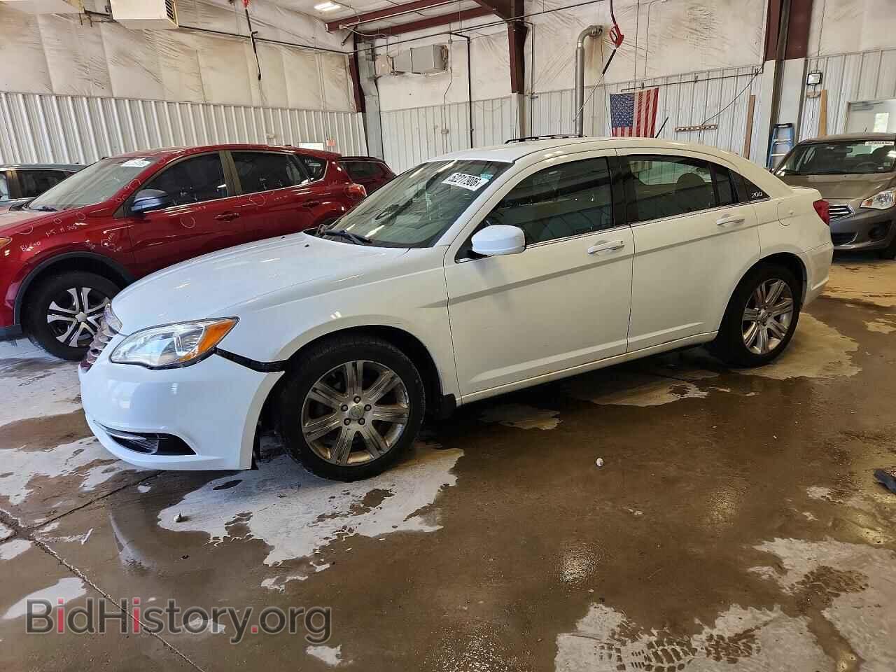 Фотография 1C3CCBBB2DN734358 - CHRYSLER 200 2013