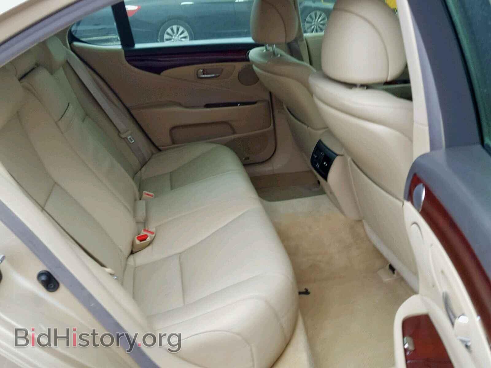 2007 LEXUS LS460 - VIN: JTHBL46FX75010064 - Photo 6