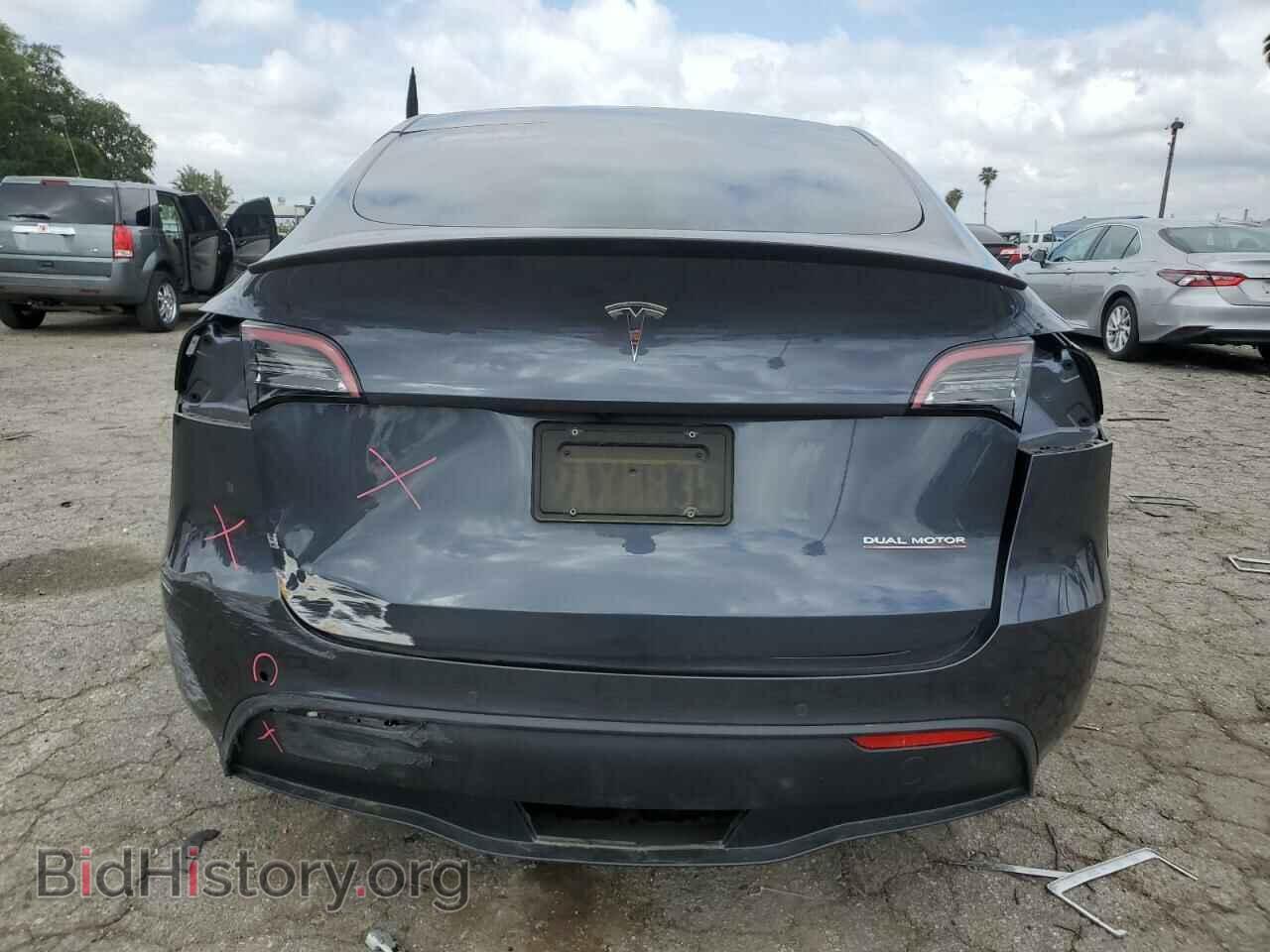 2022 TESLA MODEL Y - VIN: 7SAYGDEF3NF406093 - Фото 6