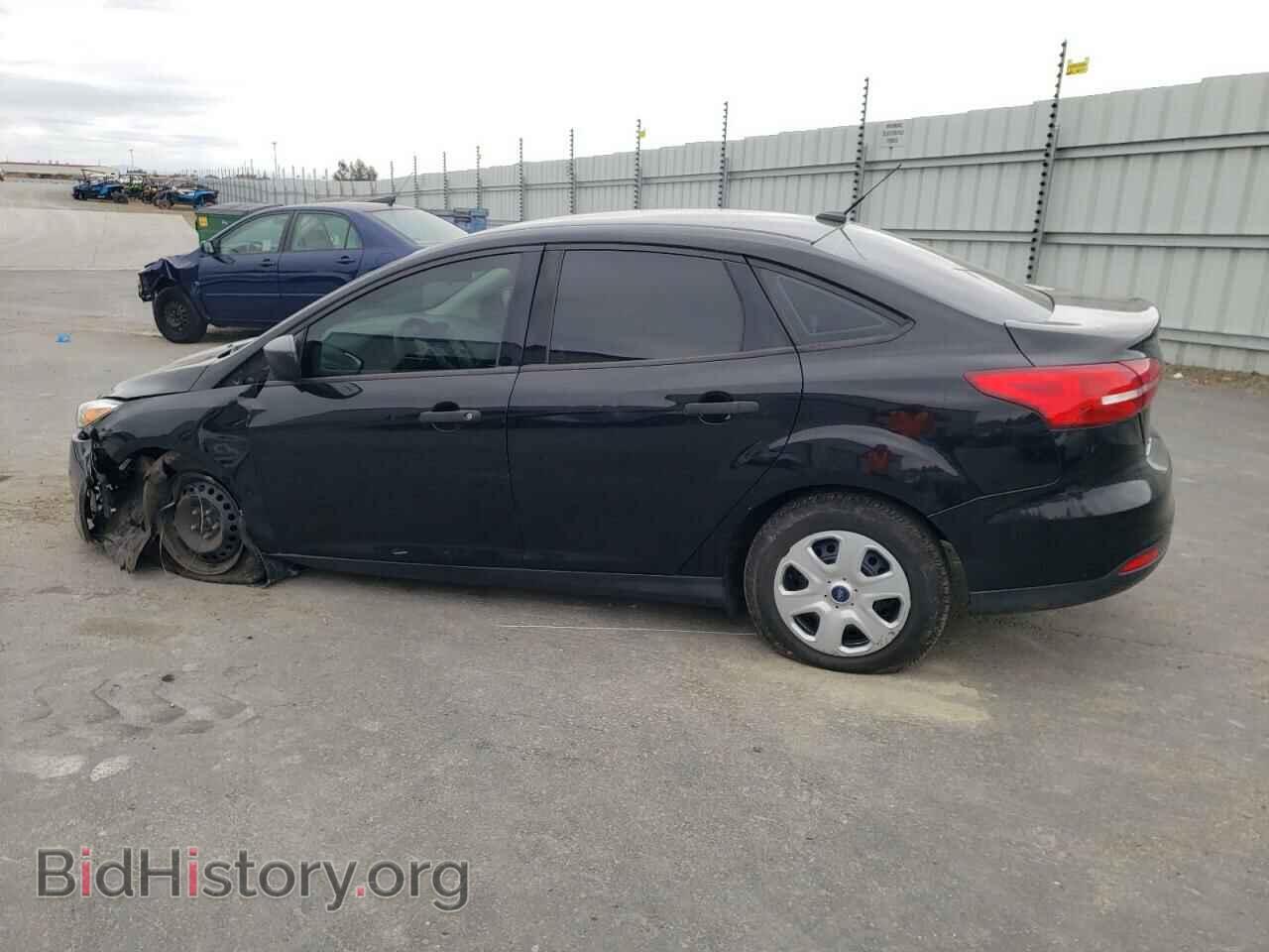 2017 FORD FOCUS - VIN: 1FADP3E2XHL212008 - Photo 2