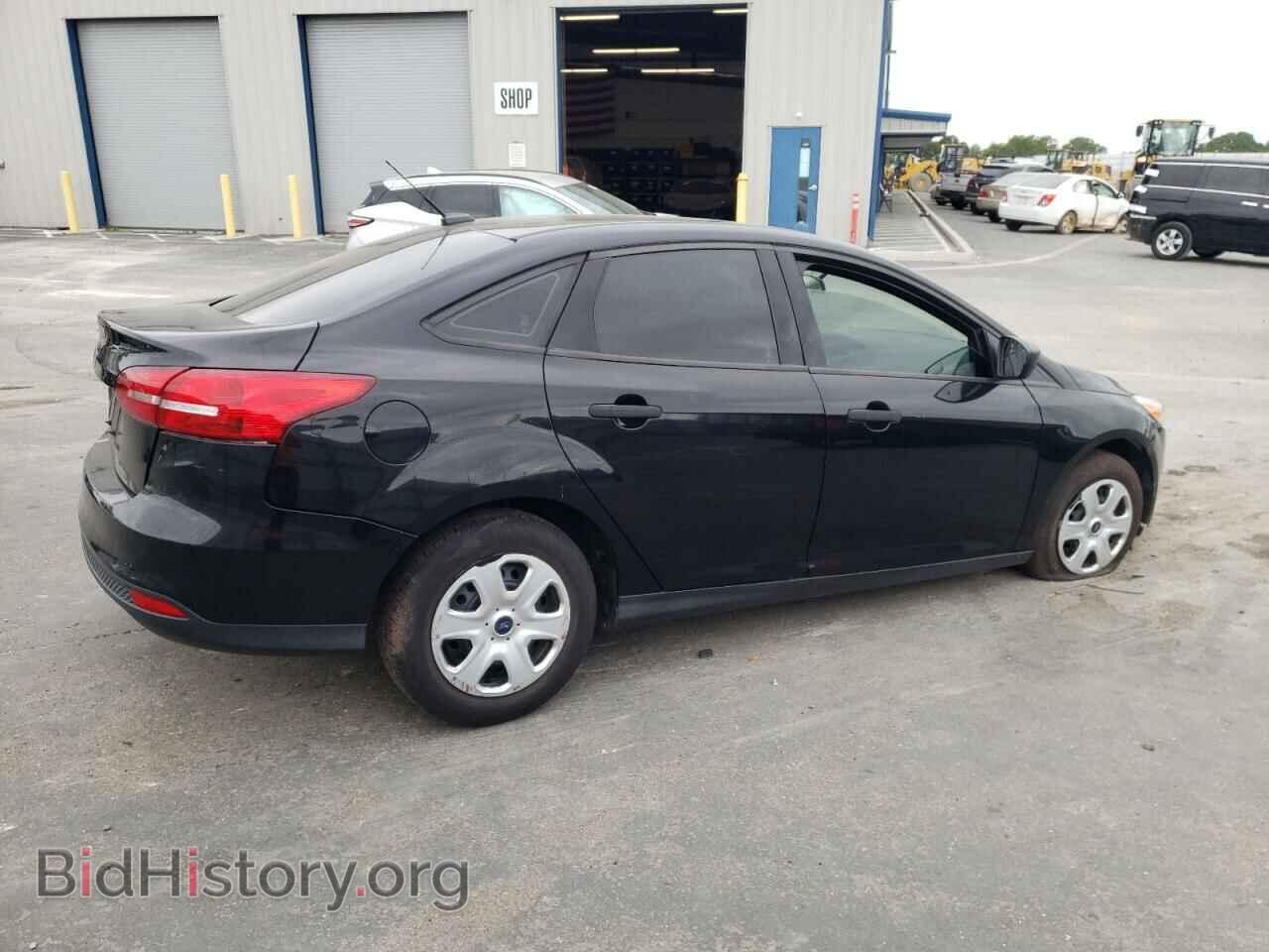2017 FORD FOCUS - VIN: 1FADP3E2XHL212008 - Photo 3