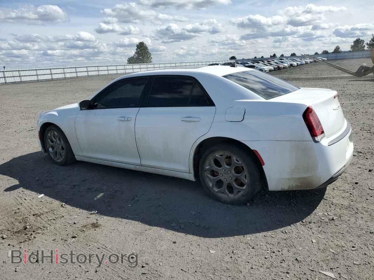 2015 CHRYSLER 300 - VIN: 2C3CCABG1FH837448 - Фото 2