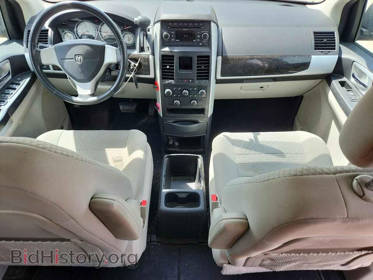2010 DODGE CARAVAN - VIN: 2D4RN5D14AR223807 - Photo 8