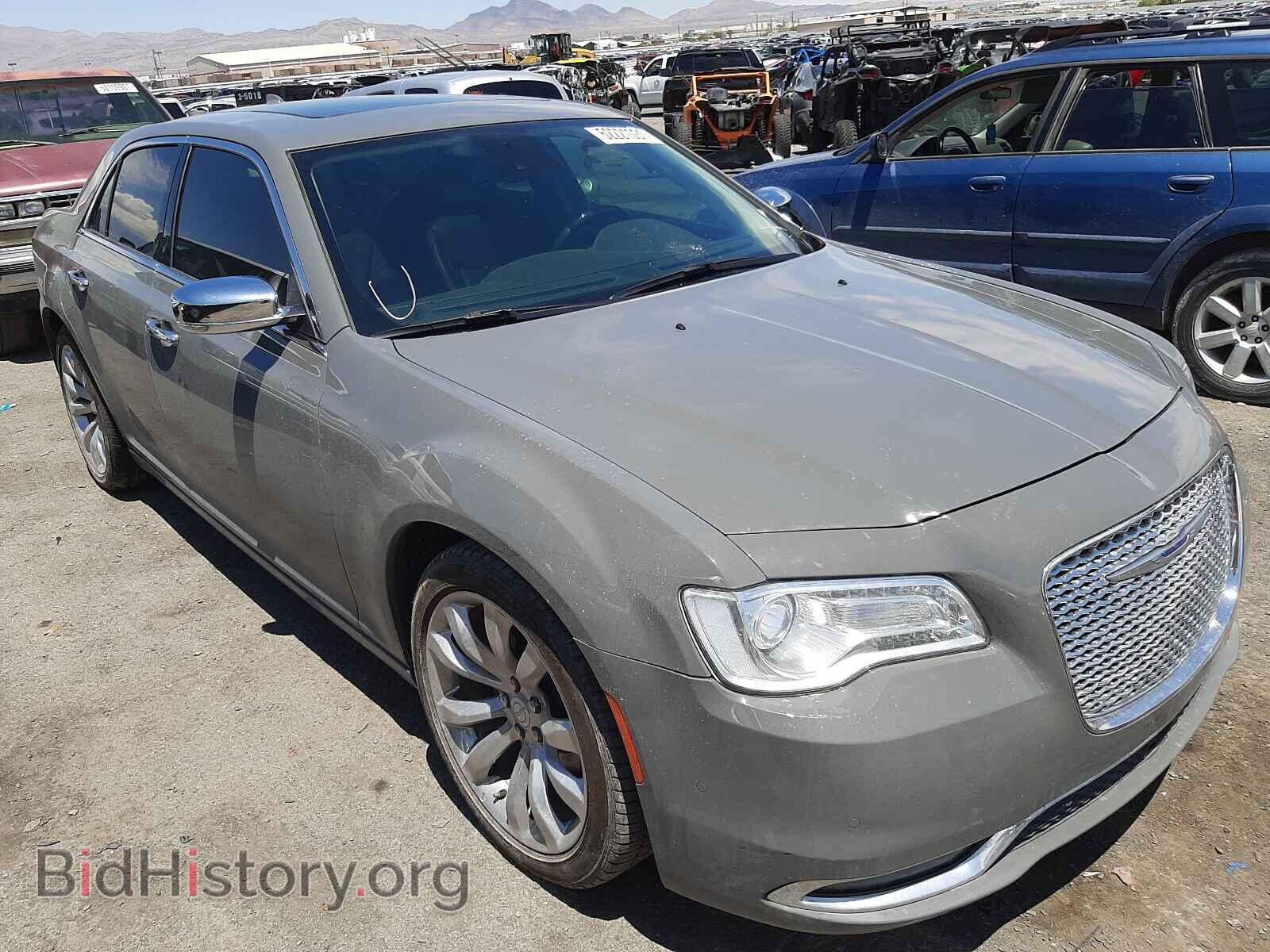 Фотография 2C3CCAEG4KH722493 - CHRYSLER 300 2019