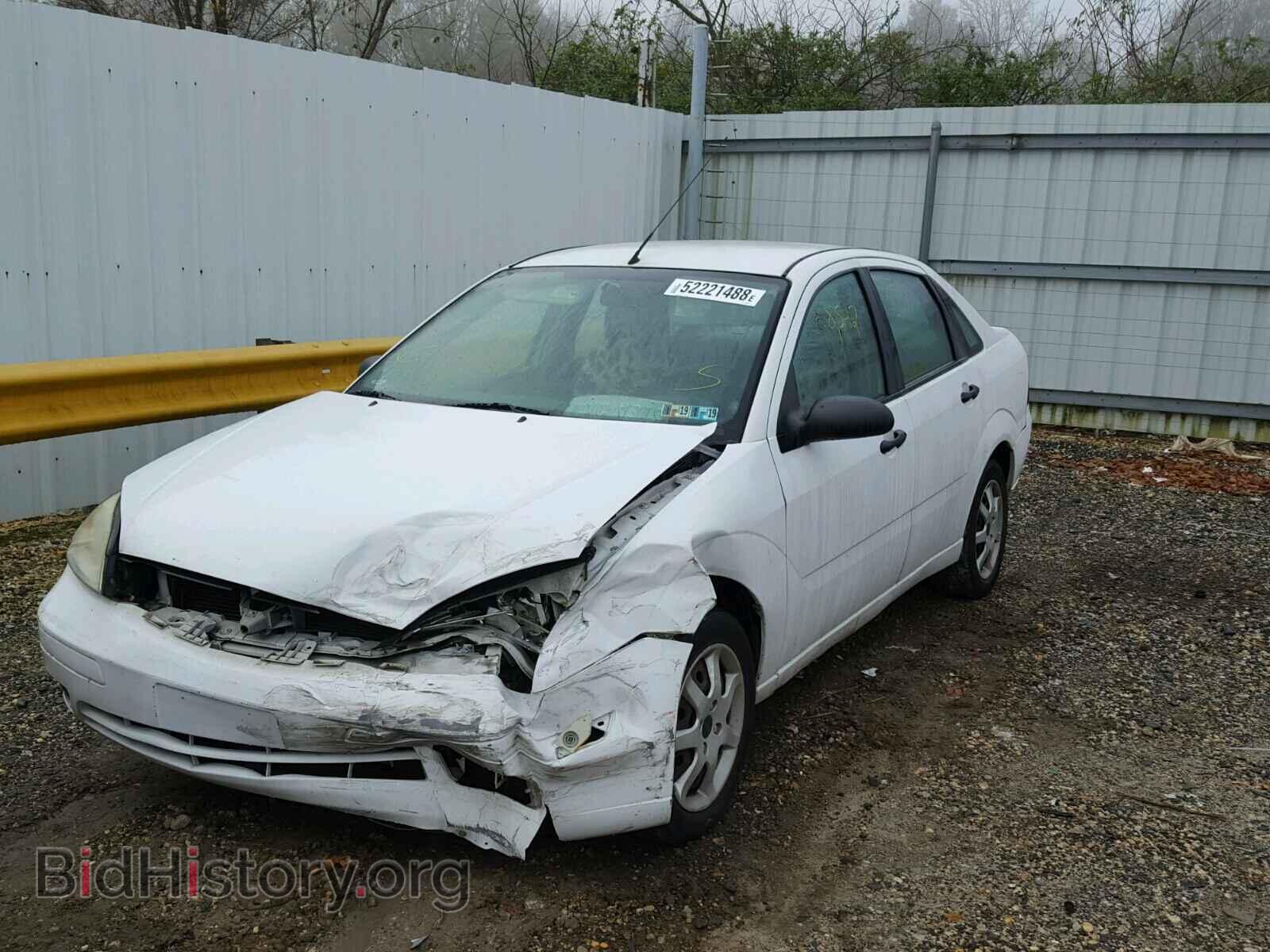 2005 FORD FOCUS - VIN: 1FAFP34N65W268557 - Фото 2