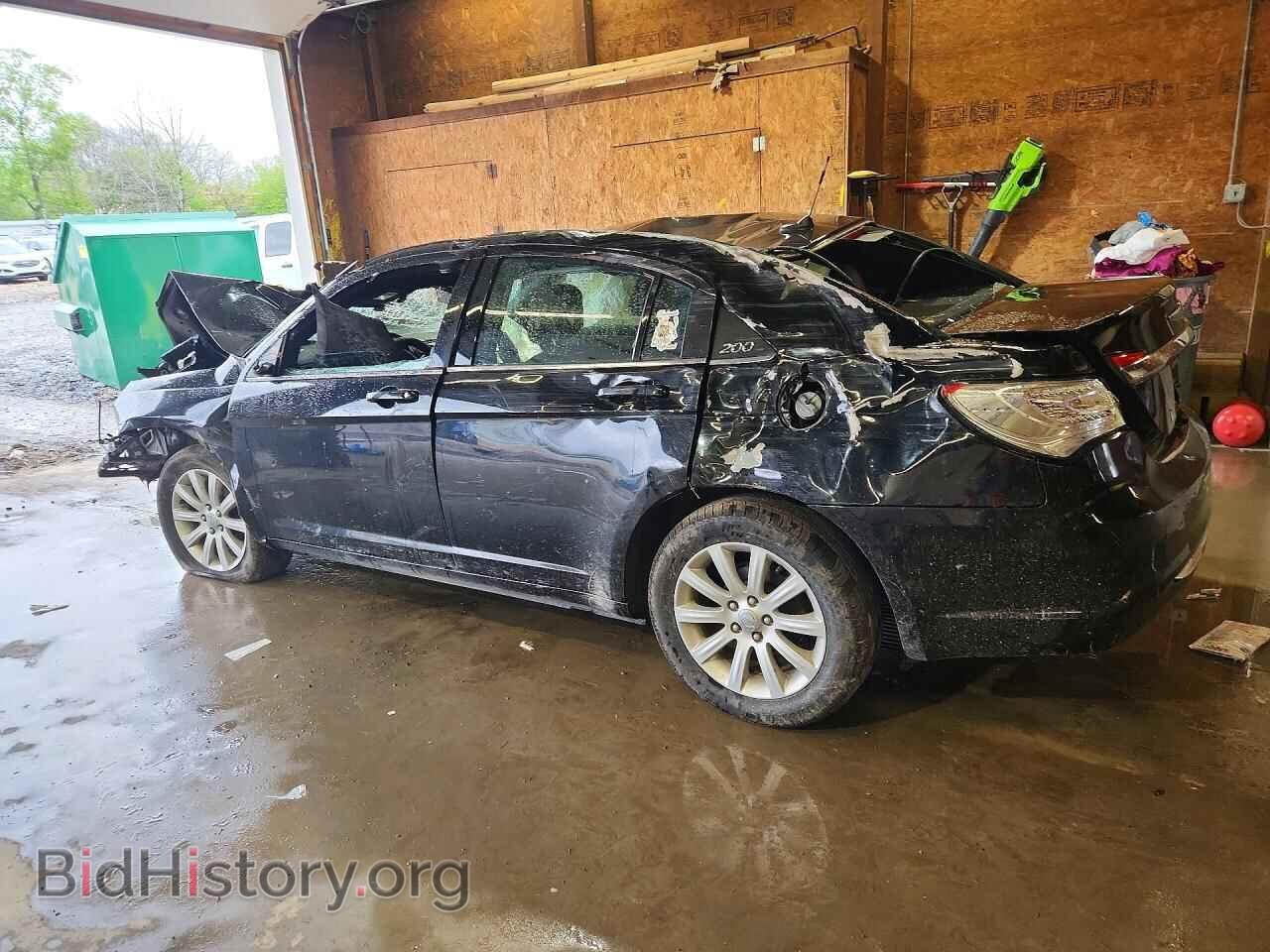 2013 CHRYSLER 200 - VIN: 1C3CCBBB2DN574949 - Photo 2
