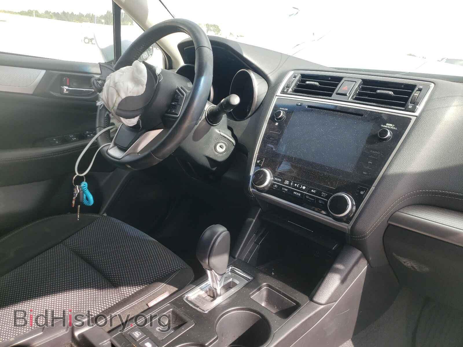 2018 SUBARU OUTBACK - VIN: 4S4BSAHC0J3213629 - Фото 9