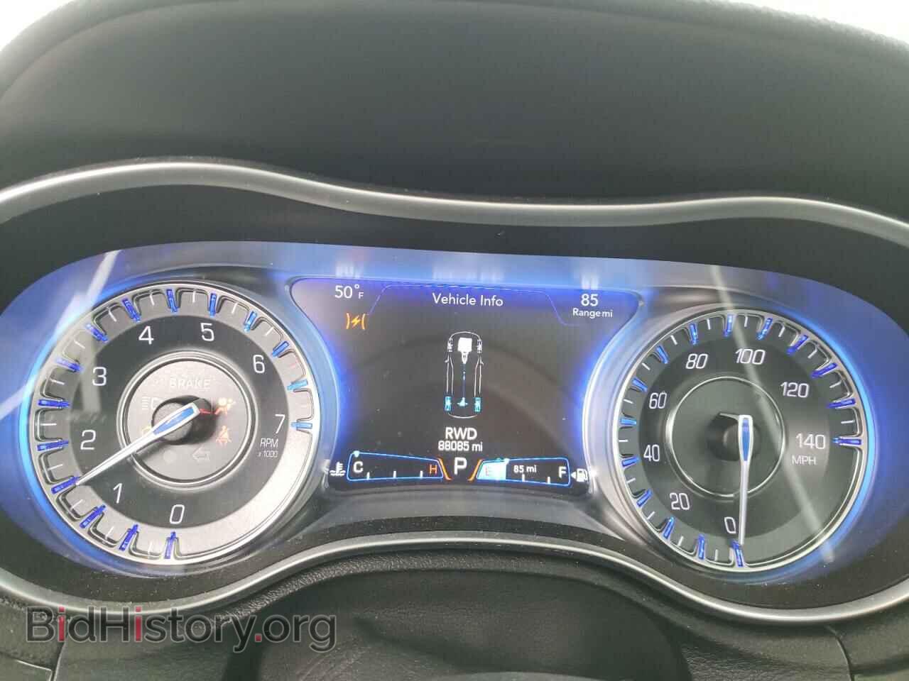 2017 CHRYSLER 300 - VIN: 2C3CCARG3HH604115 - Фото 9