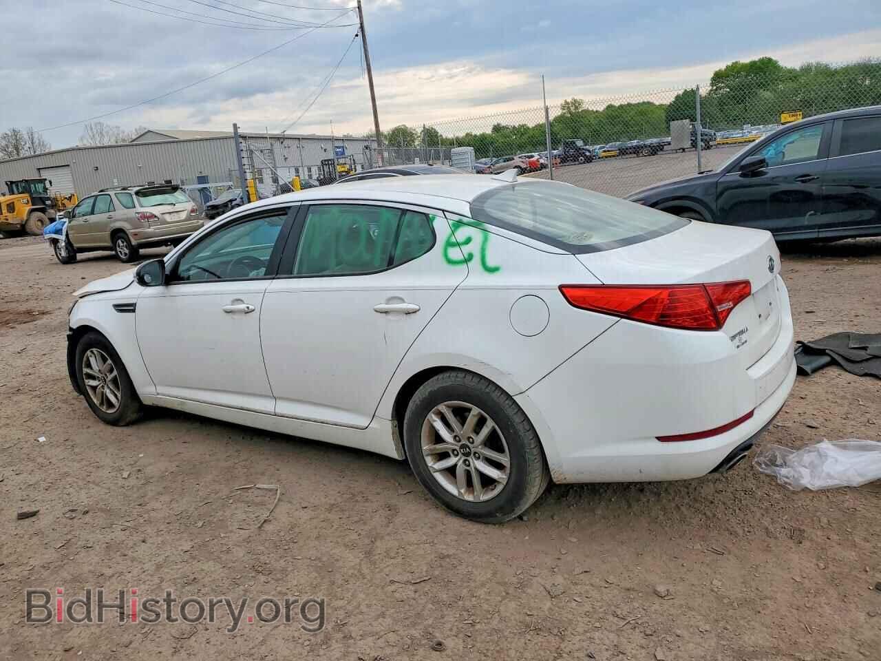 2011 KIA OPTIMA - VIN: KNAGM4A77B5173443 - Фото 2