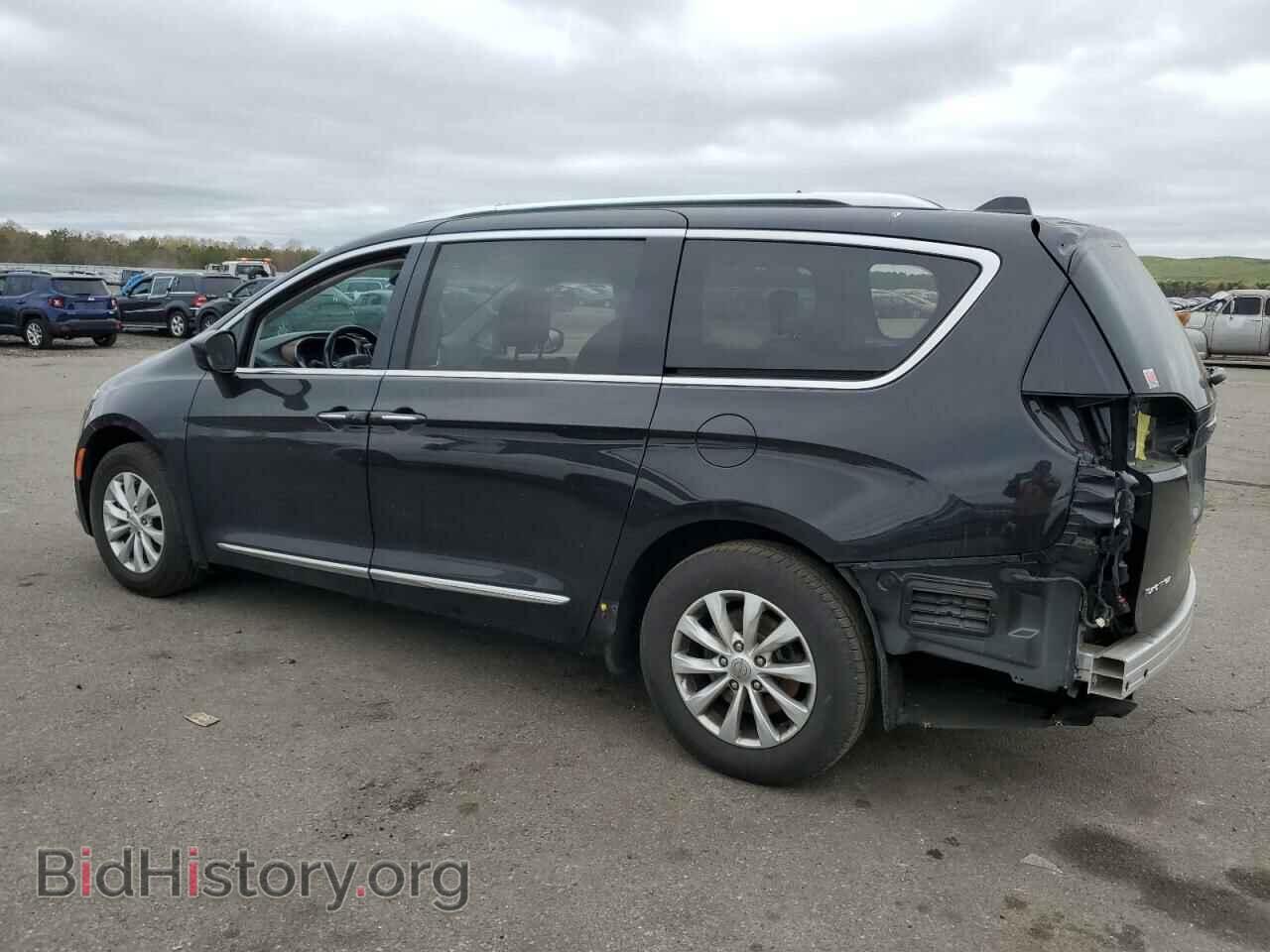 2019 CHRYSLER PACIFICA - VIN: 2C4RC1BG5KR550320 - Photo 2