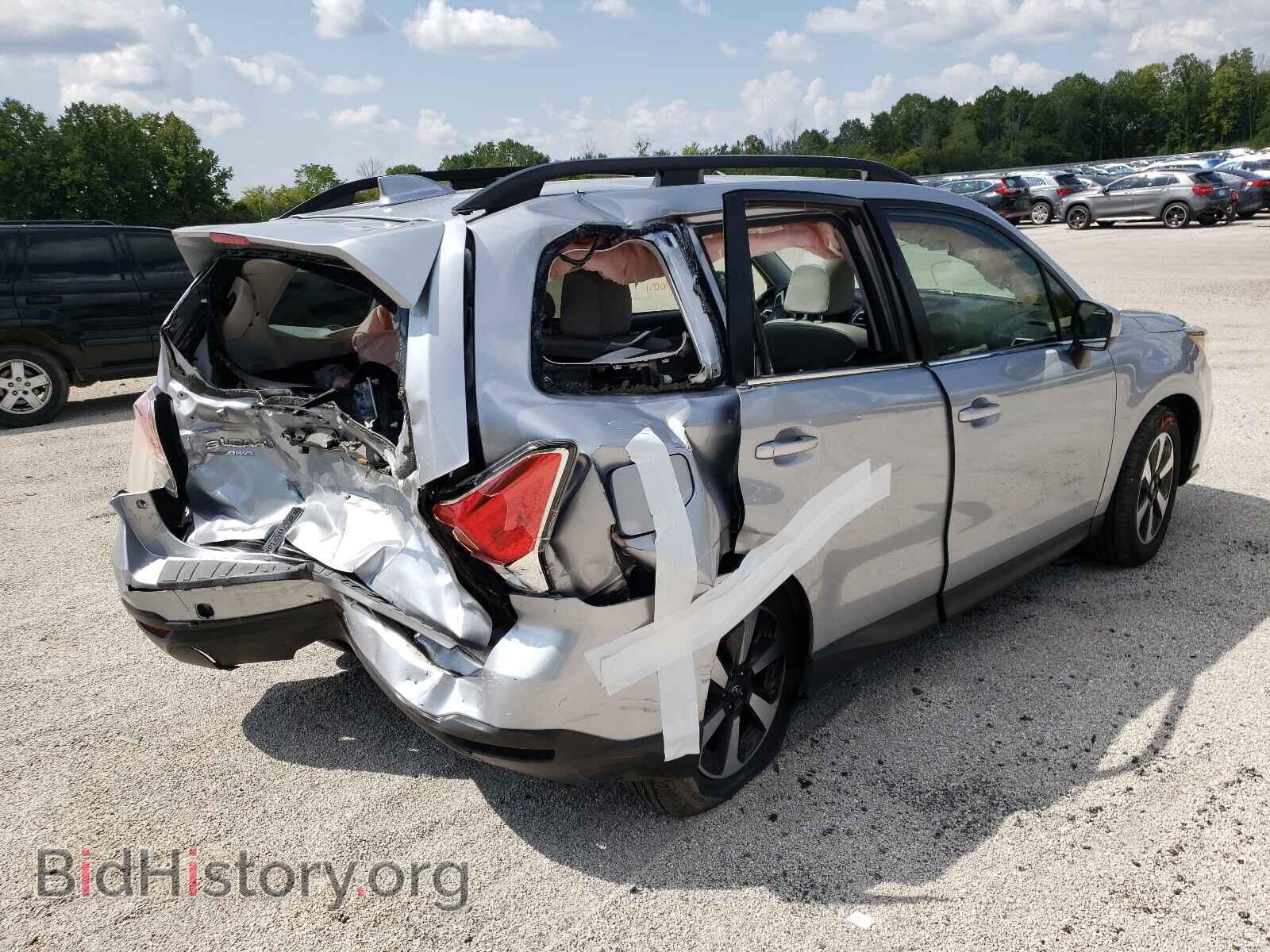 2017 SUBARU FORESTER - VIN: JF2SJAJC0HH508973 - Фото 4