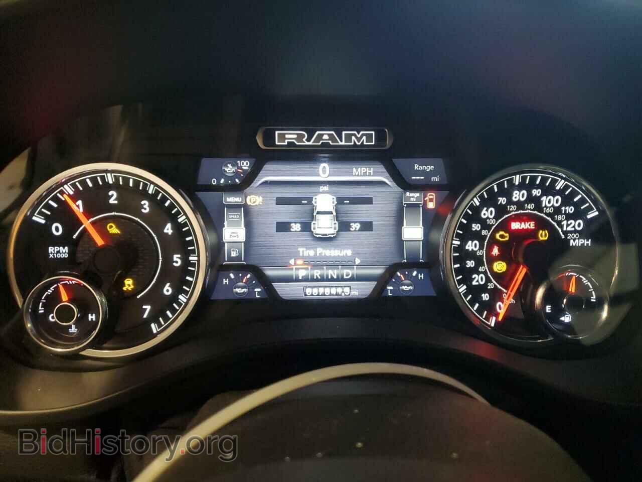 2019 RAM 1500 - VIN: 1C6SRFRT8KN857906 - Фото 9