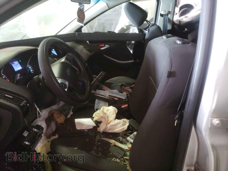 2012 Ford FOCUS (VIN 1FAHP3M20CL362978) — photo 5 of 10