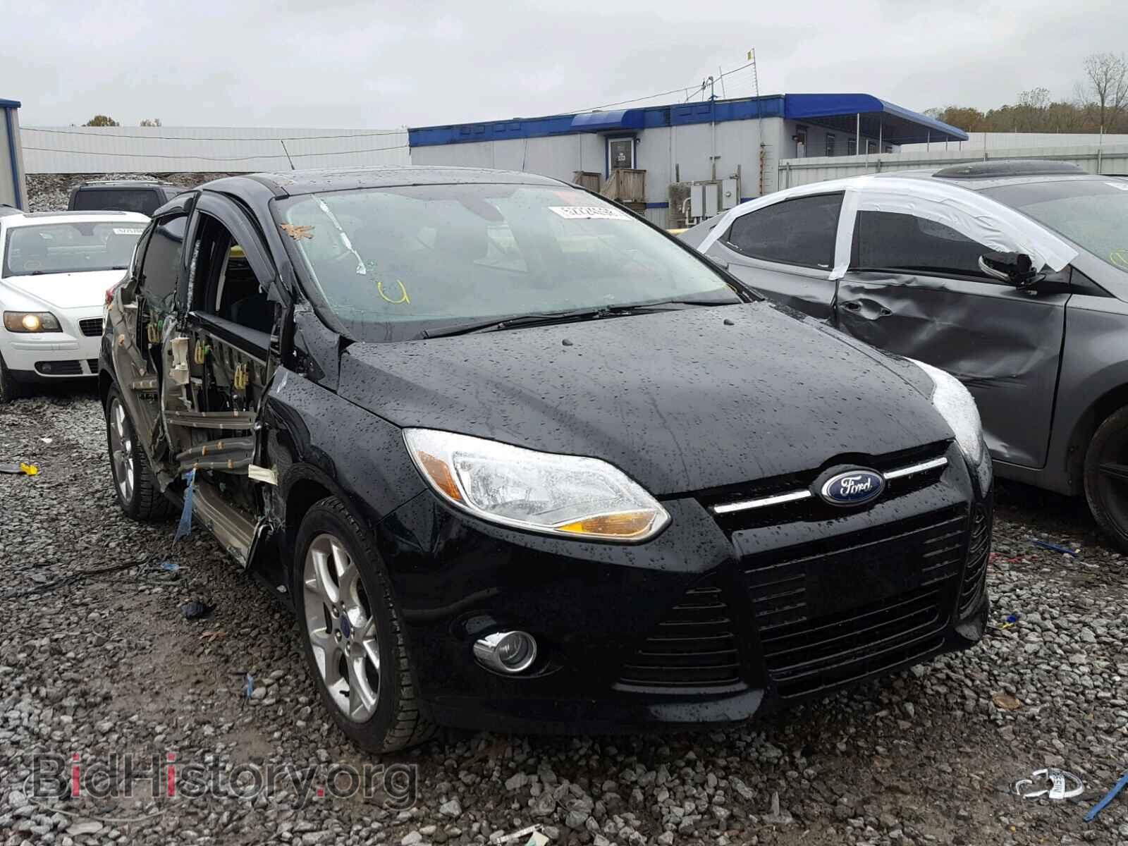 Photo 1FAHP3M23CL256167 - FORD FOCUS 2012