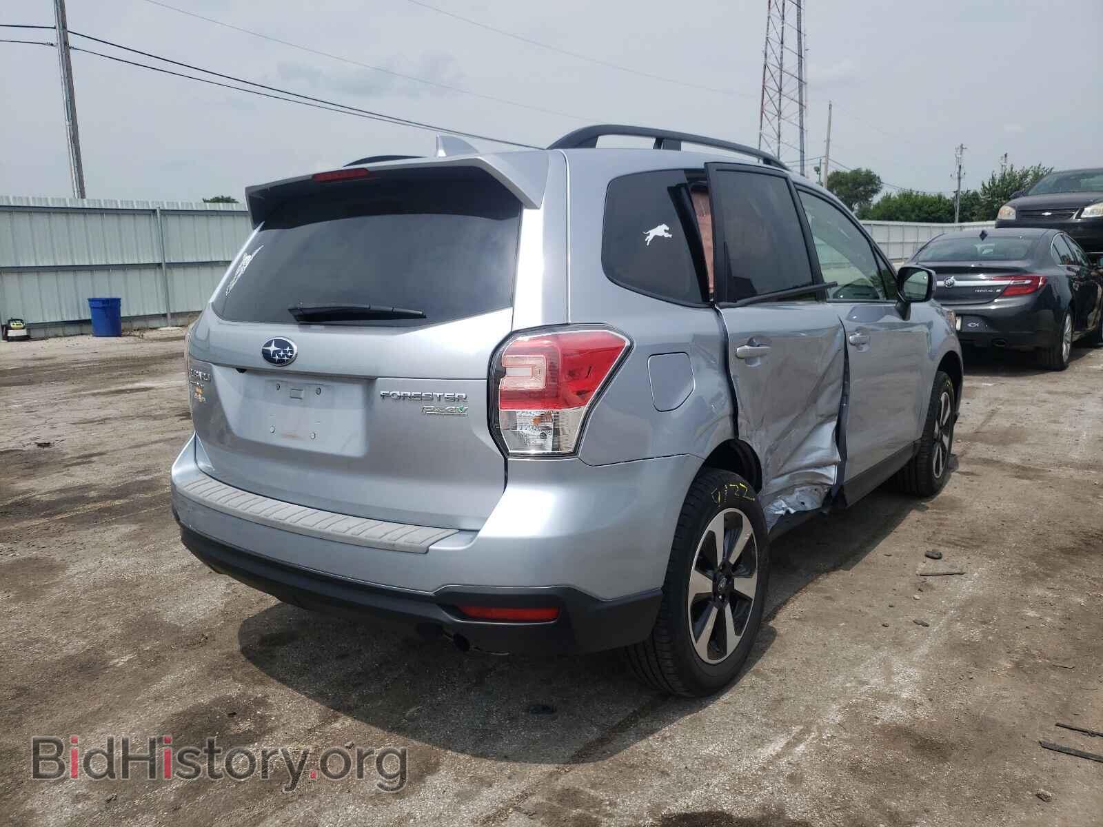 2017 SUBARU FORESTER - VIN: JF2SJAGC5HH577343 - Фото 4