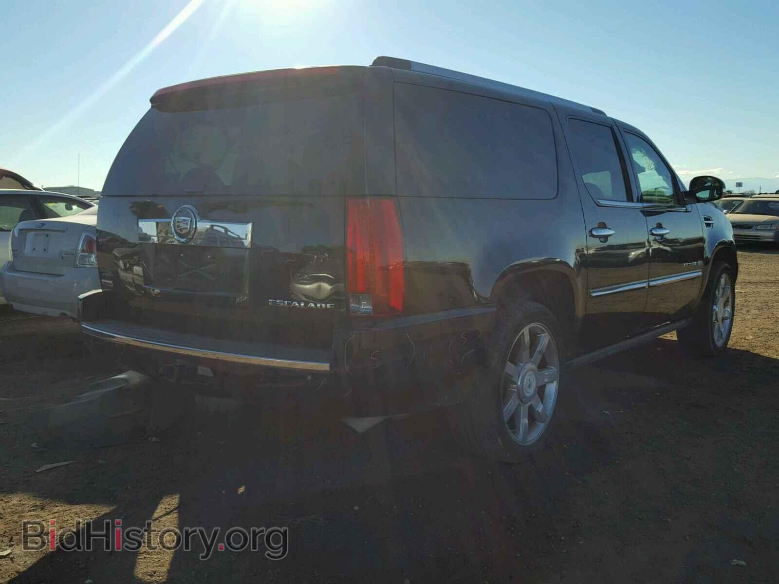 2010 CADILLAC ESCALADE E - VIN: 1GYUKJEF8AR201697 - Фото 4