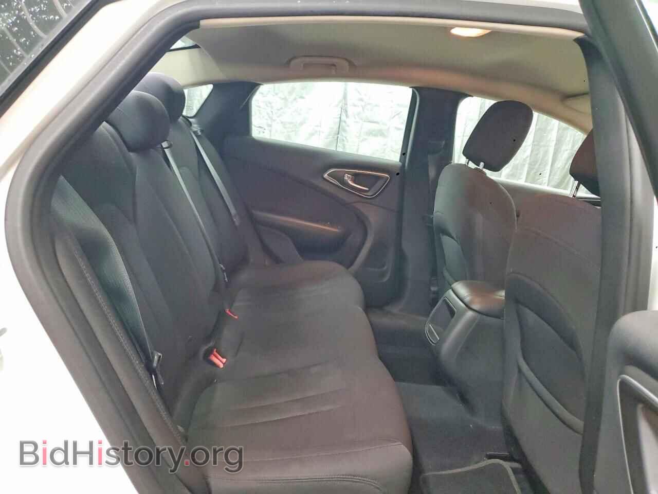 2015 CHRYSLER 200 - VIN: 1C3CCCAB9FN657952 - Фото 10