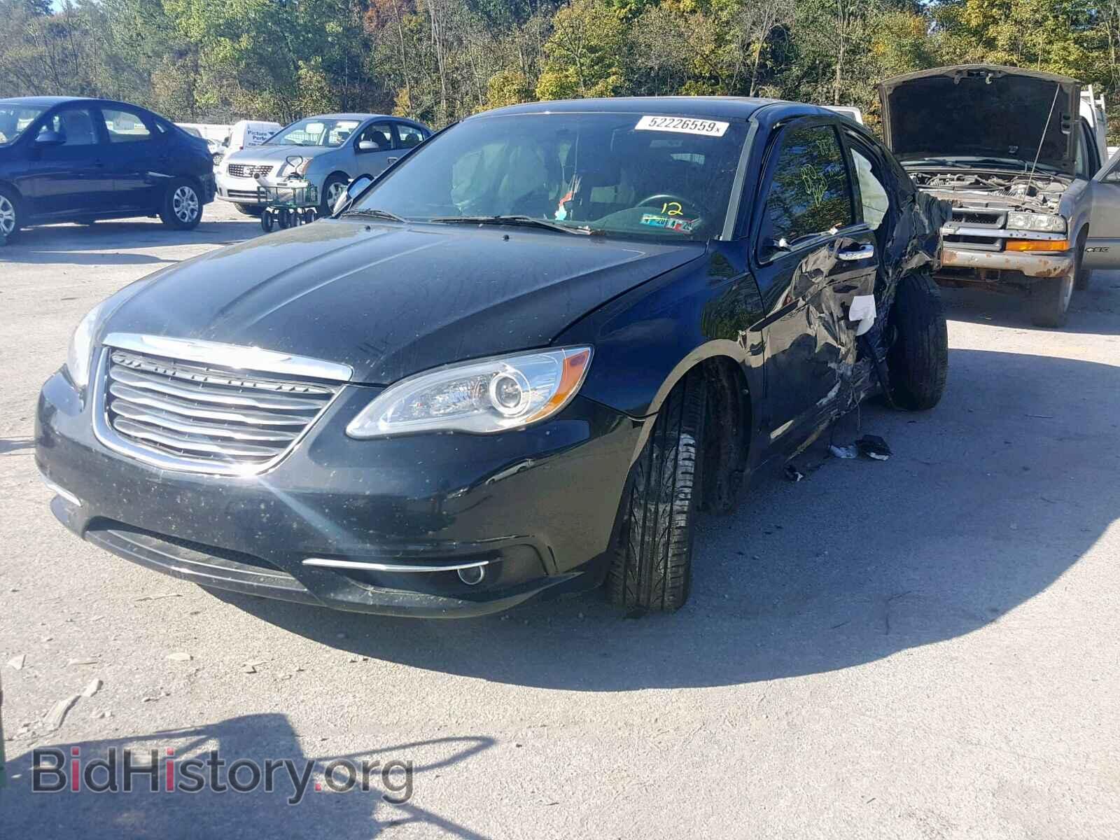2013 CHRYSLER 200 - VIN: 1C3CCBCG0DN627898 - Фото 2