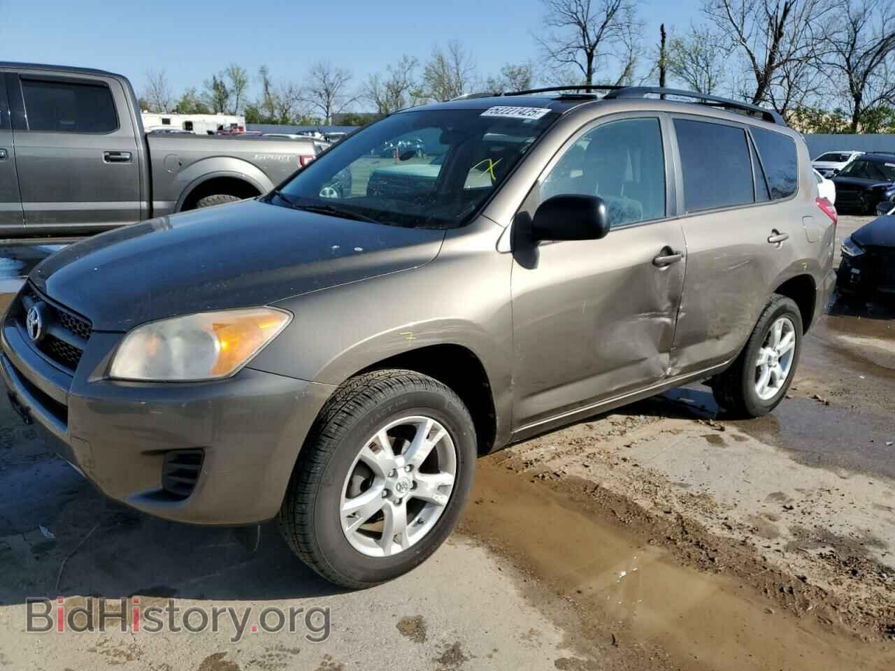 Фотография 2T3ZF4DV5BW053343 - TOYOTA RAV4 2011