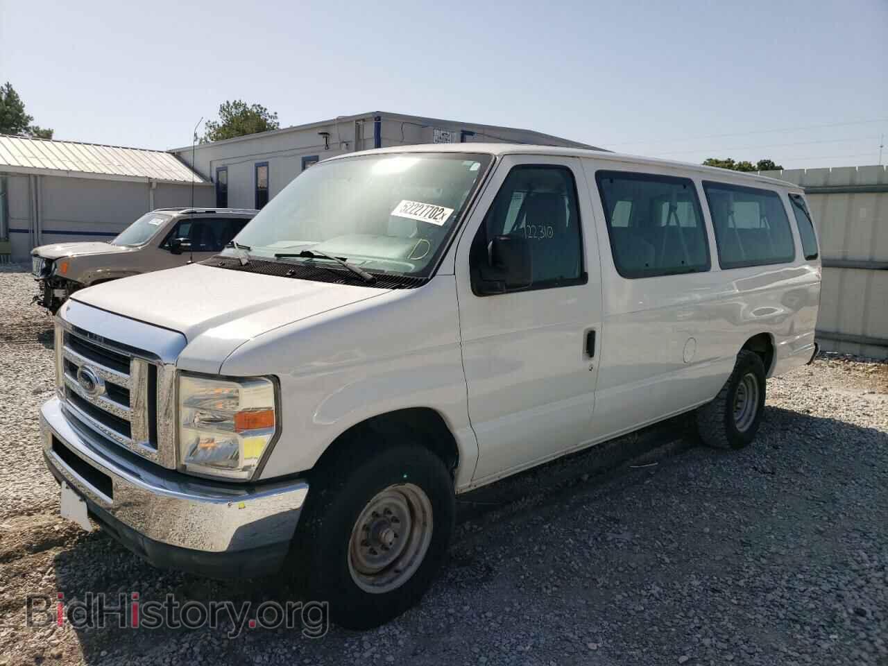 2011 FORD ECONOLINE - VIN: 1FBSS3BL7BDA35856 - Photo 2