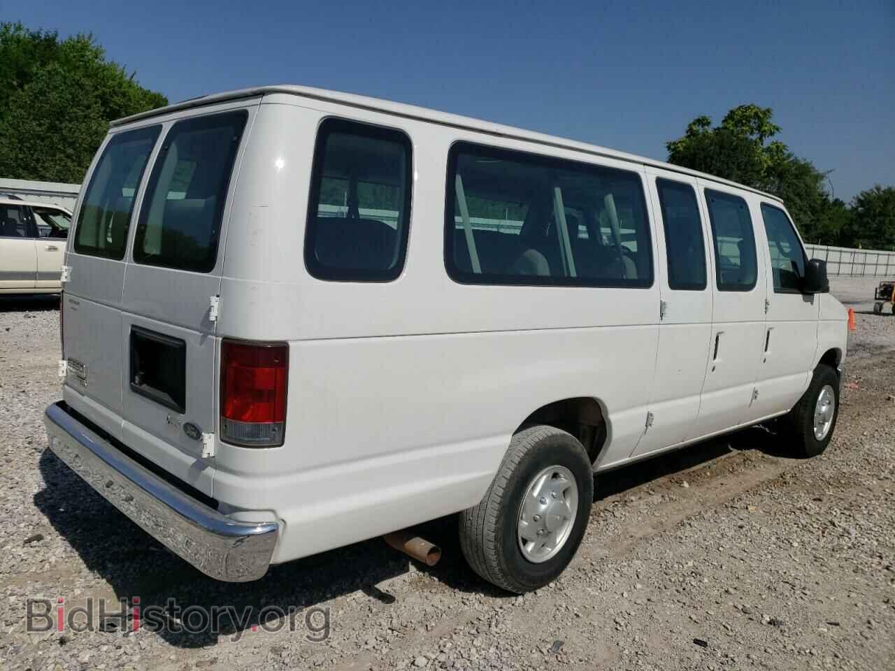 2011 FORD ECONOLINE - VIN: 1FBSS3BL7BDA35856 - Photo 4