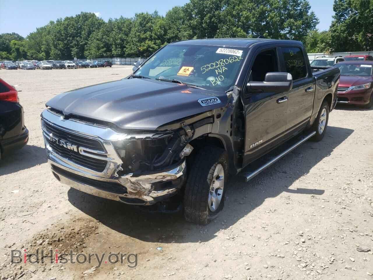2019 RAM 1500 - VIN: 1C6SRFFT9KN742056 - Фото 2