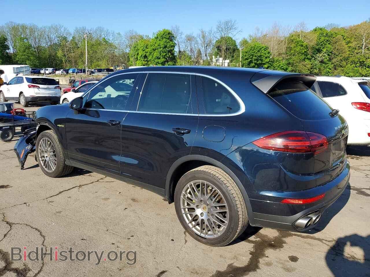 2016 PORSCHE CAYENNE - VIN: WP1AE2A26GLA63001 - Фото 2