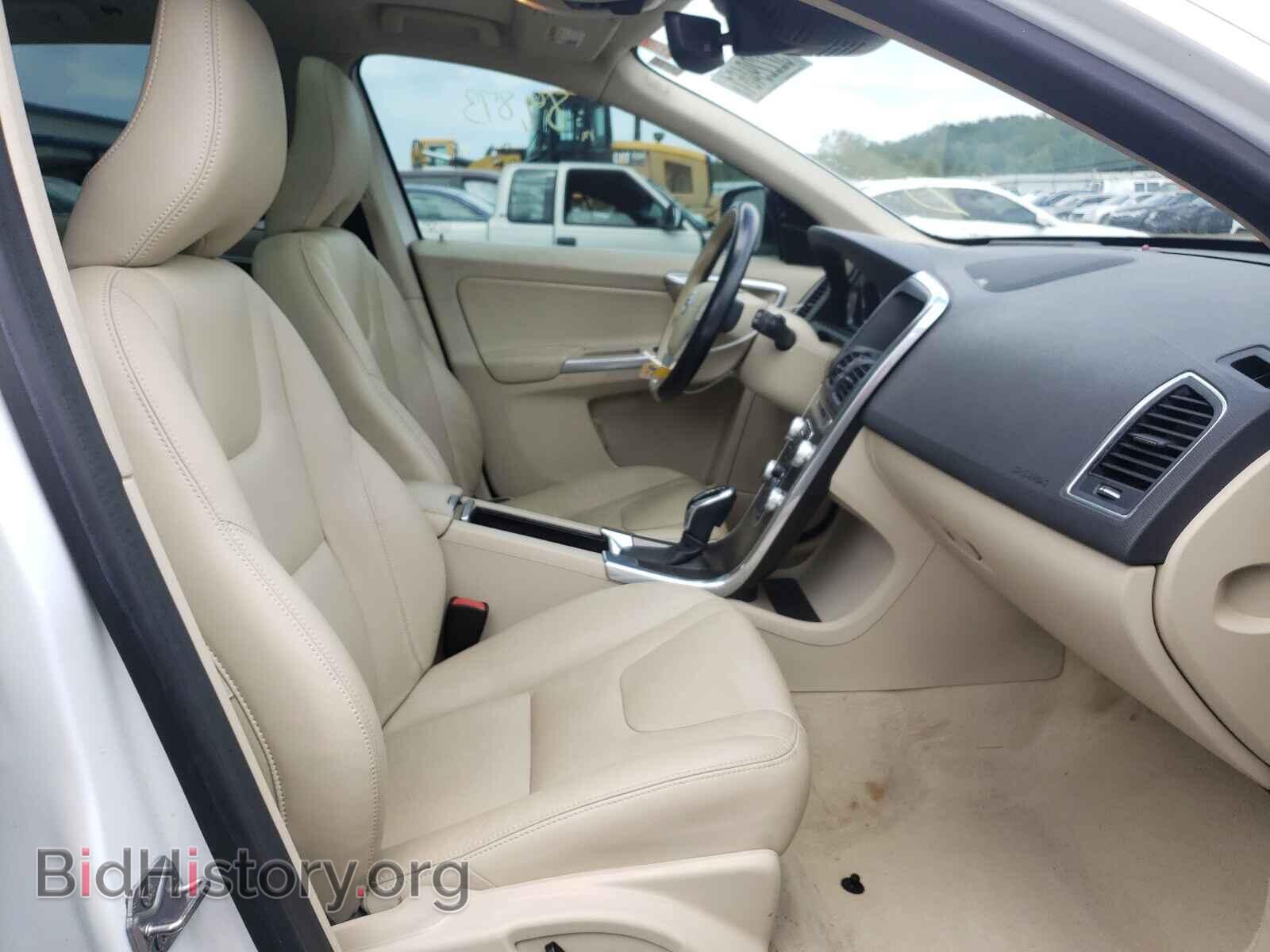 2015 VOLVO XC60 - VIN: YV440MDM2F2669872 - Фото 5