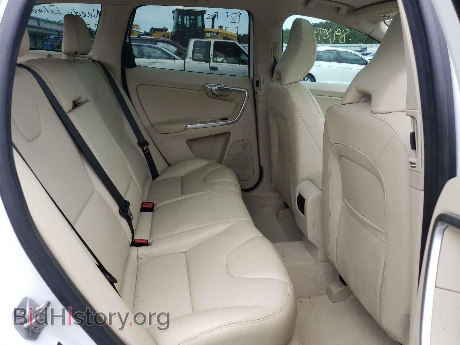 2015 VOLVO XC60 - VIN: YV440MDM2F2669872 - Фото 6