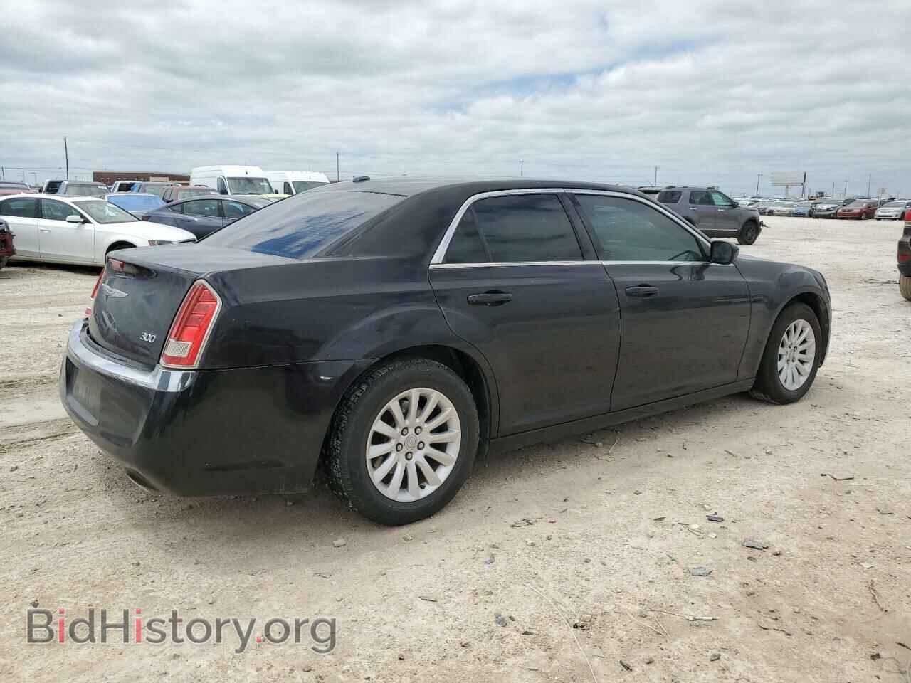 2014 CHRYSLER 300 - VIN: 2C3CCAAG4EH330057 - Фото 3
