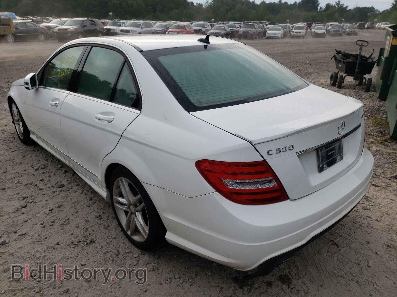 2013 MERCEDES-BENZ C-CLASS - VIN: WDDGF8AB3DR287708 - Photo 3