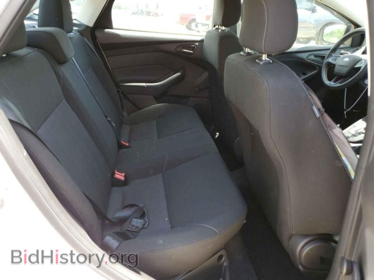 2017 FORD FOCUS - VIN: 1FADP3E2XHL241802 - Фото 10