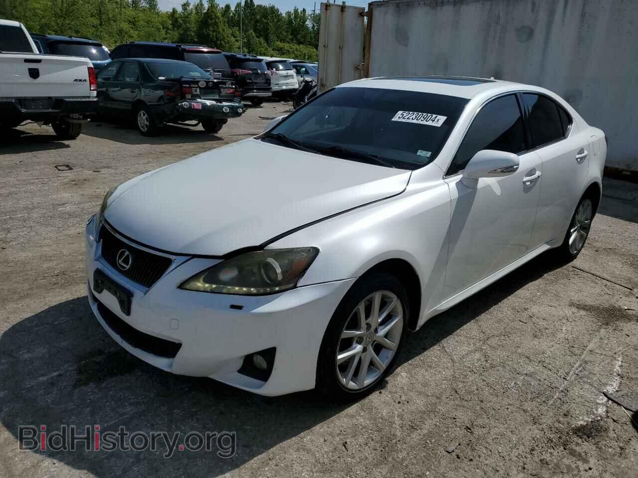 Photo JTHCE5C28B5000857 - LEXUS IS 2011