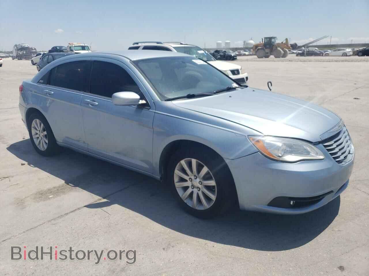2013 CHRYSLER 200 - VIN: 1C3CCBBB7DN546001 - Фото 4