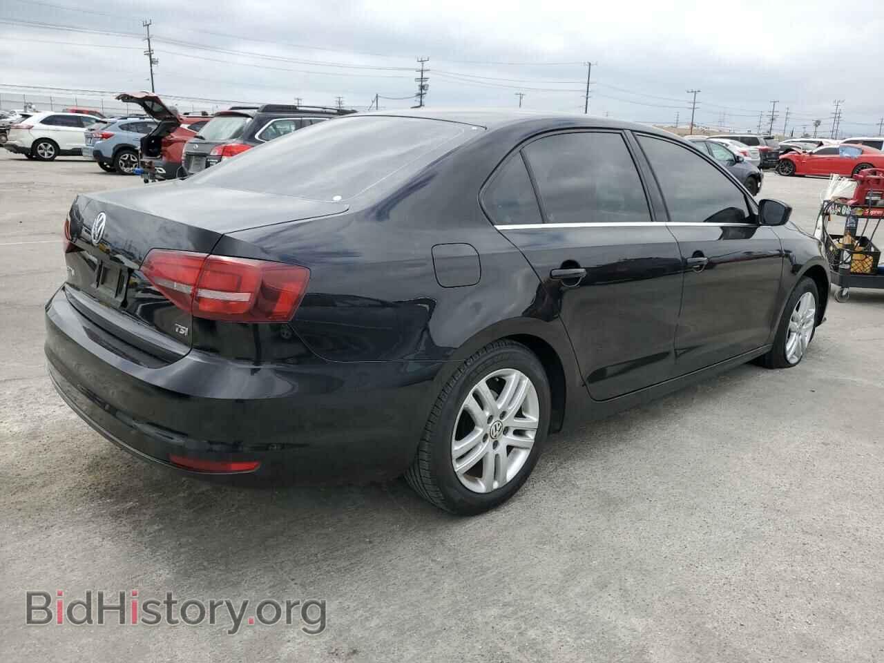 2017 VOLKSWAGEN JETTA - VIN: 3VW2B7AJ3HM215123 - Фото 3