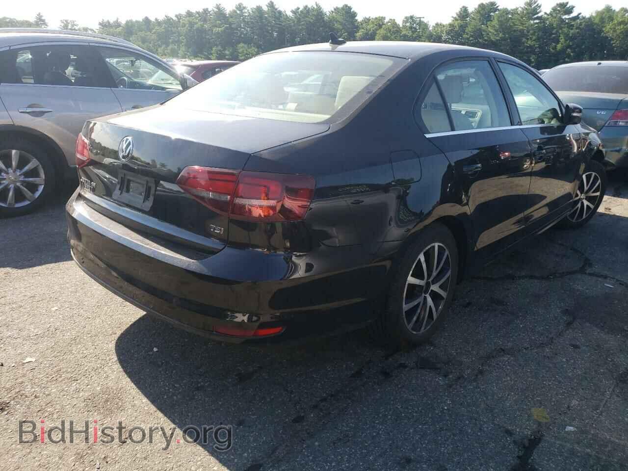 2017 VOLKSWAGEN JETTA - VIN: 3VWDB7AJ2HM322530 - Фото 4
