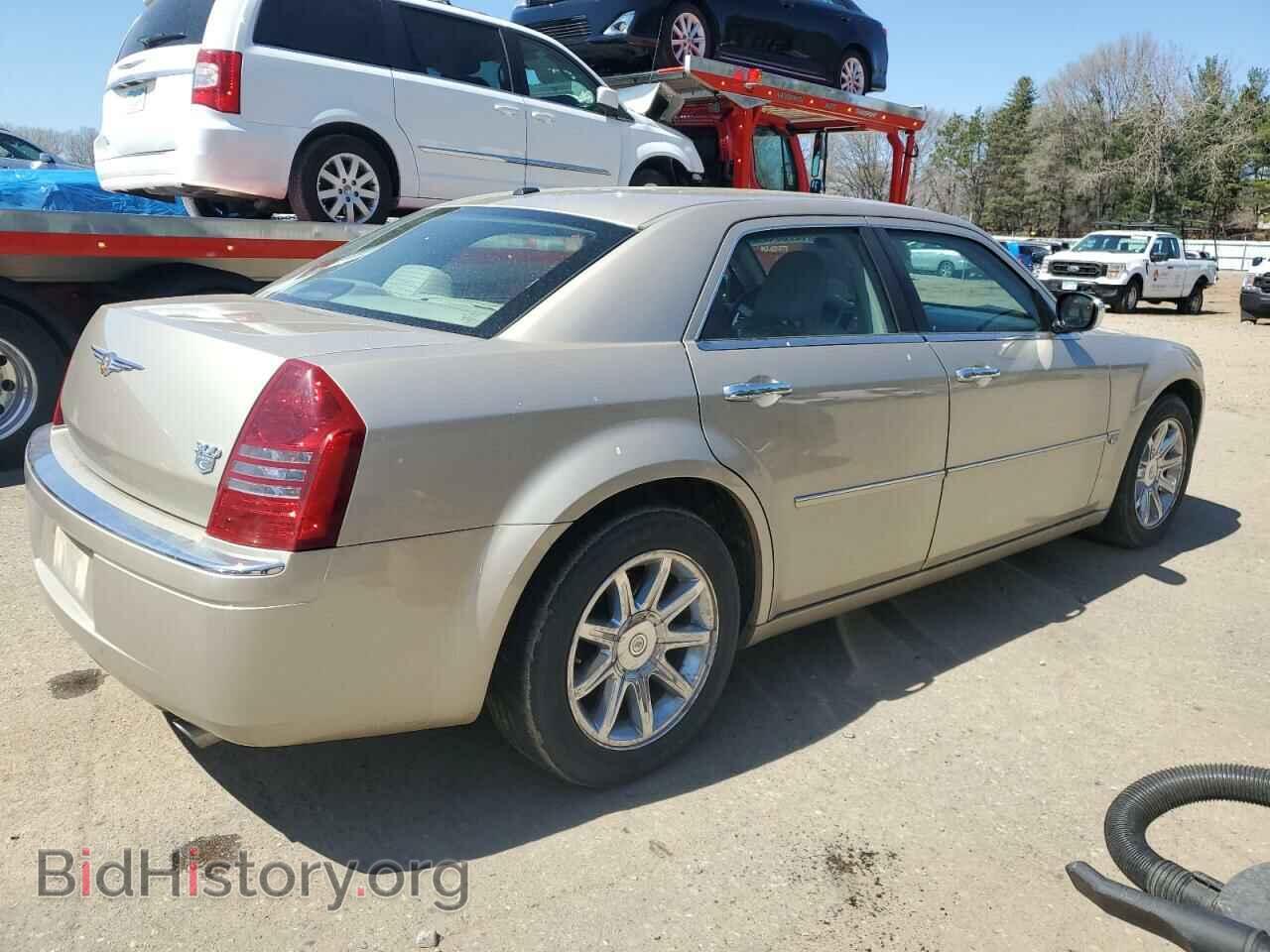 2006 CHRYSLER 300 - VIN: 2C3KA63H46H535366 - Photo 3