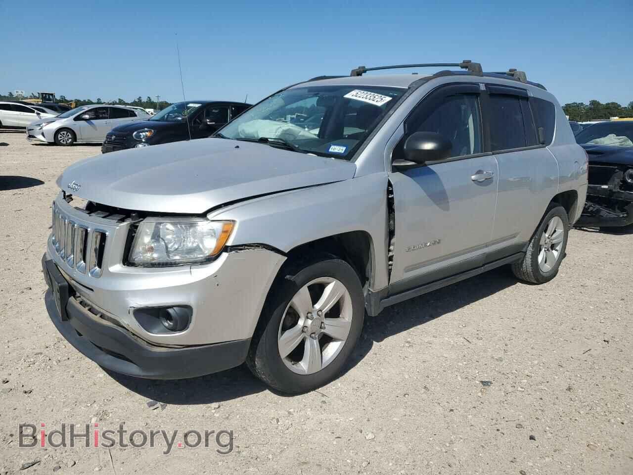 Photo 1J4NT1FB5BD260783 - JEEP COMPASS 2011