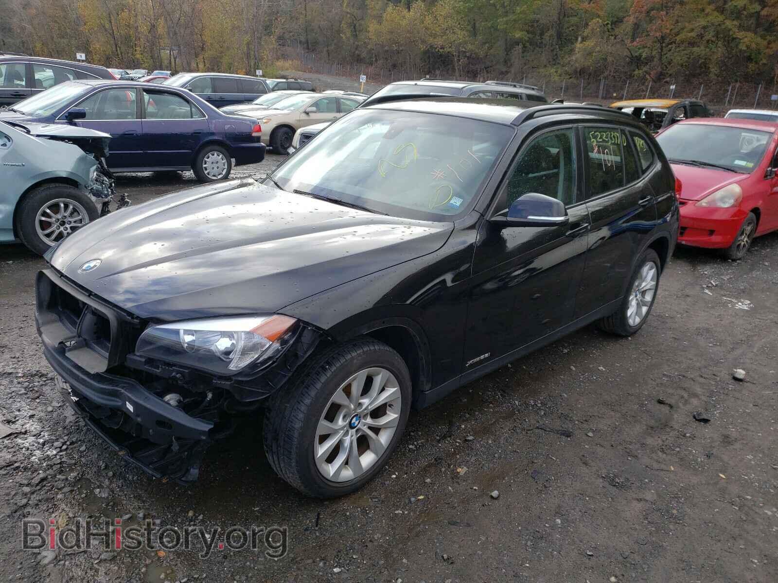 2013 BMW X1 - VIN: WBAVL1C55DVR91292 - Фото 2