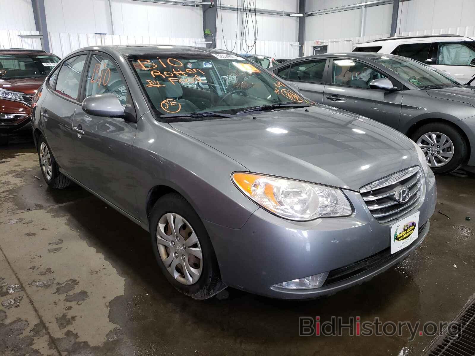 Photo KMHDU4AD3AU102932 - HYUNDAI ELANTRA 2010