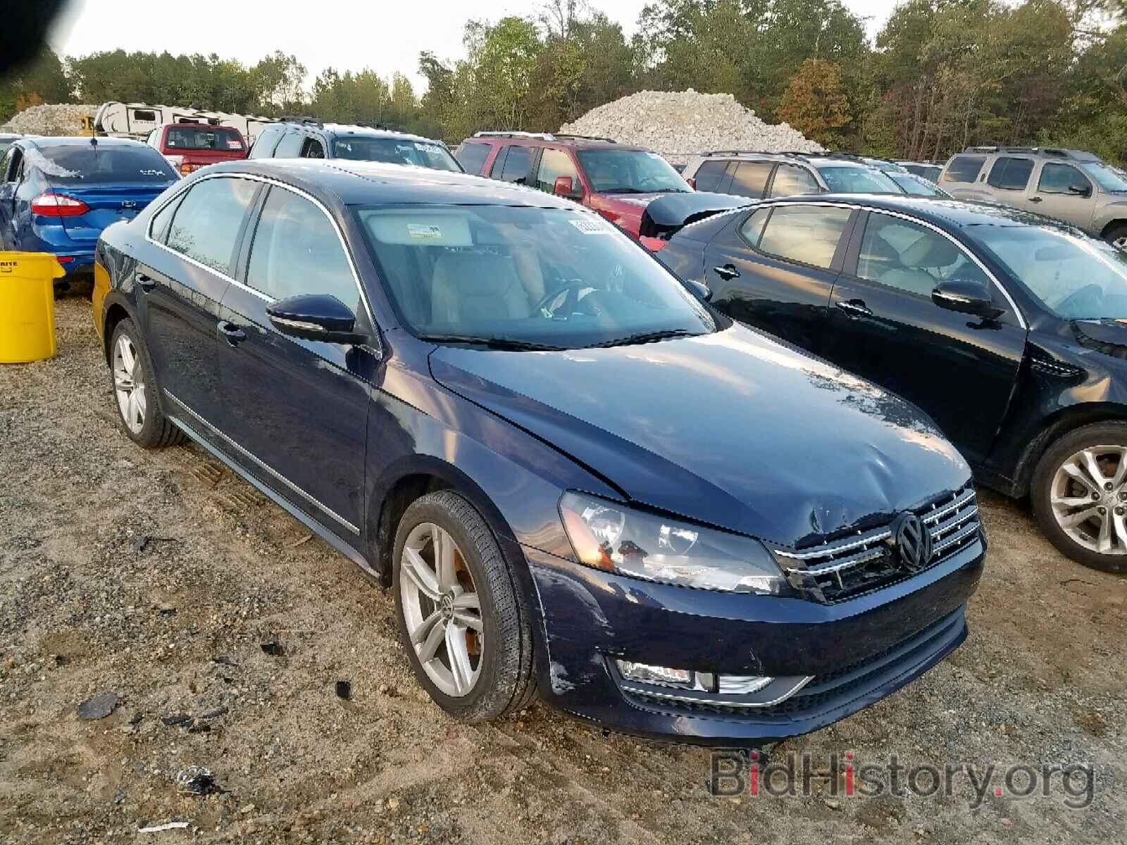 Photo 1VWCN7A36CC020303 - VOLKSWAGEN PASSAT 2012