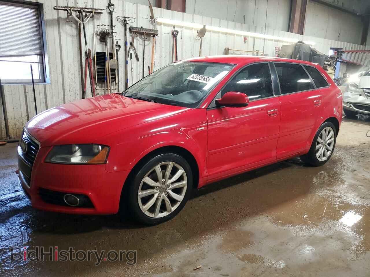 Фотография WAUBJBFM9BA056329 - AUDI A3 2011