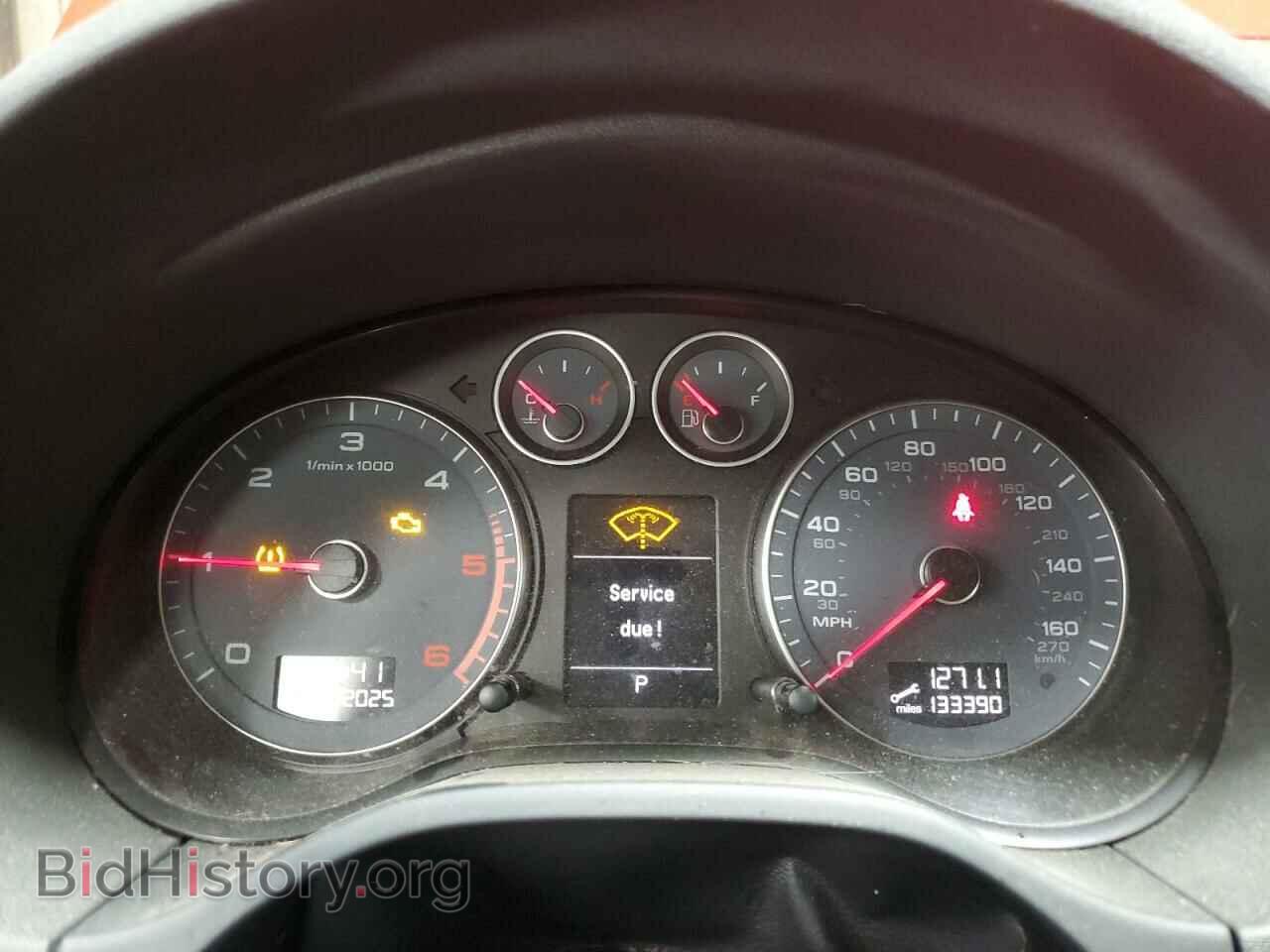 2011 AUDI A3 - VIN: WAUBJBFM9BA056329 - Фото 9