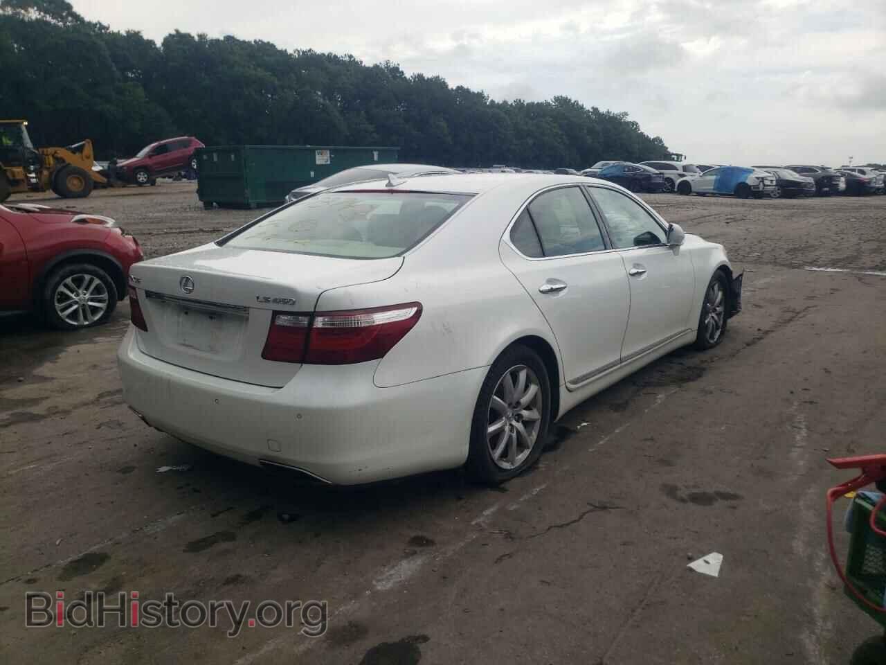 2008 LEXUS LS460 - VIN: JTHBL46F285073743 - Photo 4