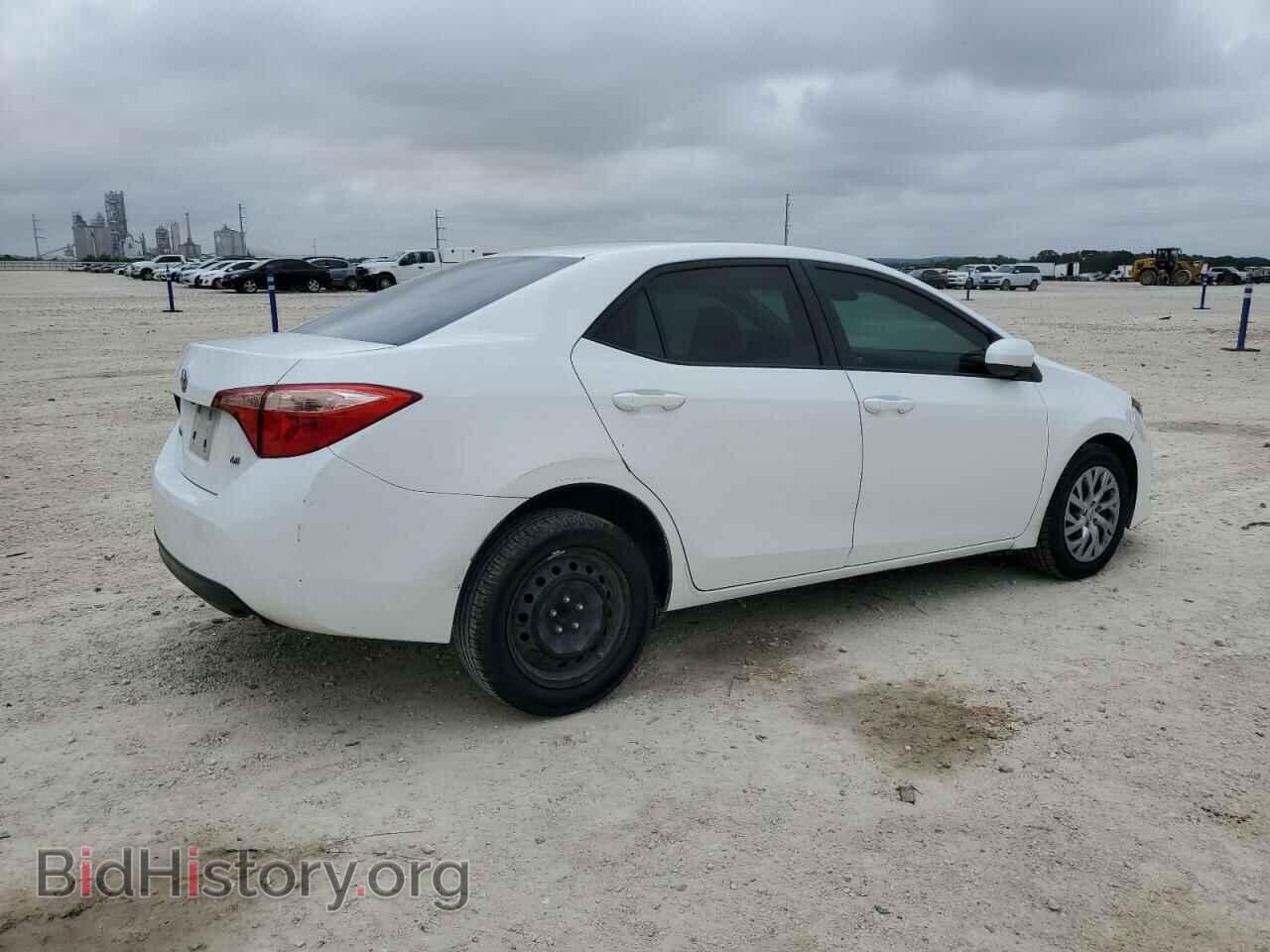 2017 TOYOTA COROLLA - VIN: 5YFBURHE7HP686640 - Фото 3