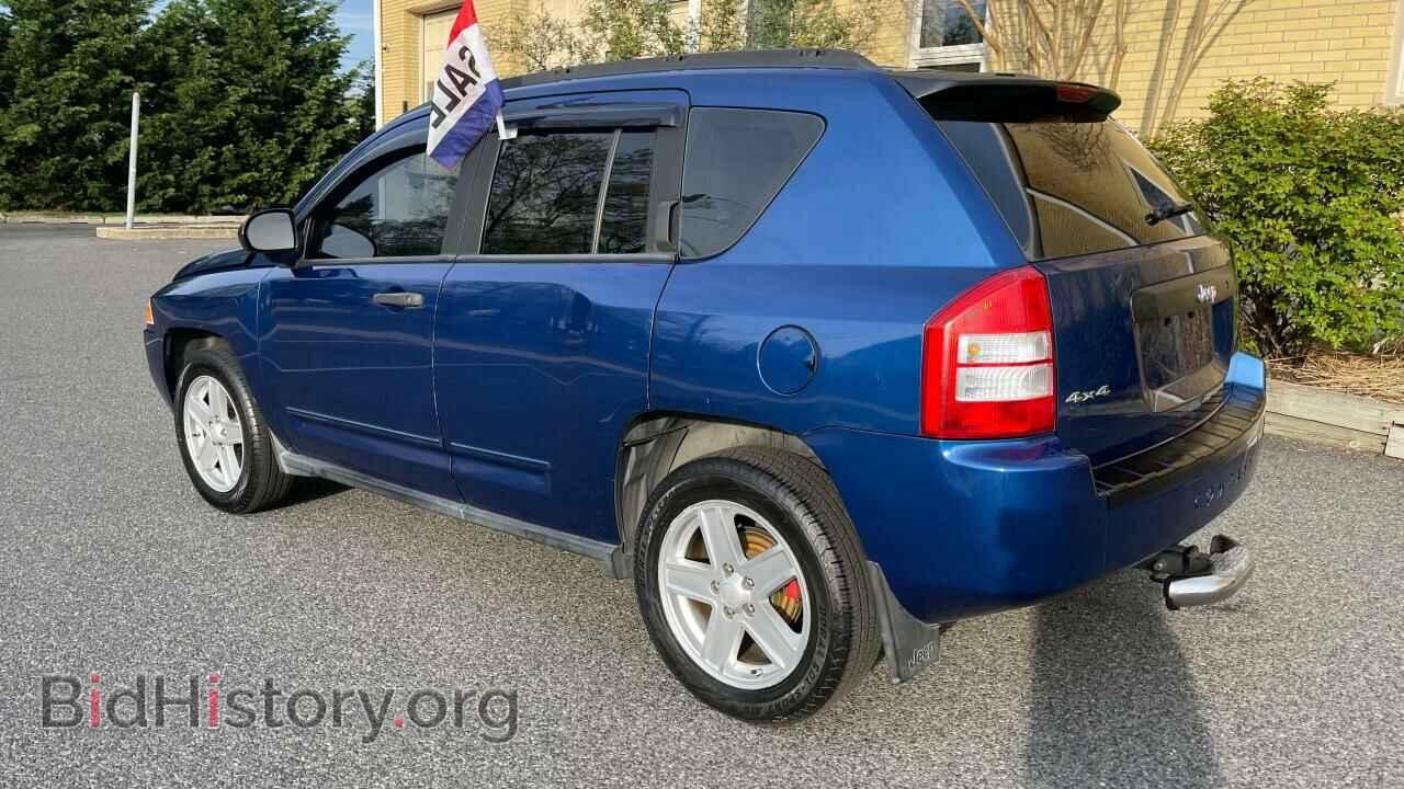 2009 JEEP COMPASS - VIN: 1J4FF47B29D188804 - Фото 3