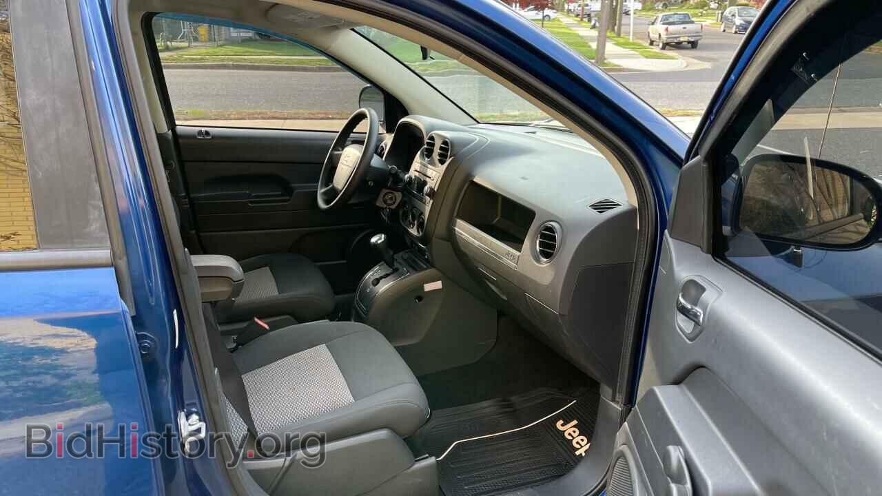 2009 JEEP COMPASS - VIN: 1J4FF47B29D188804 - Фото 5