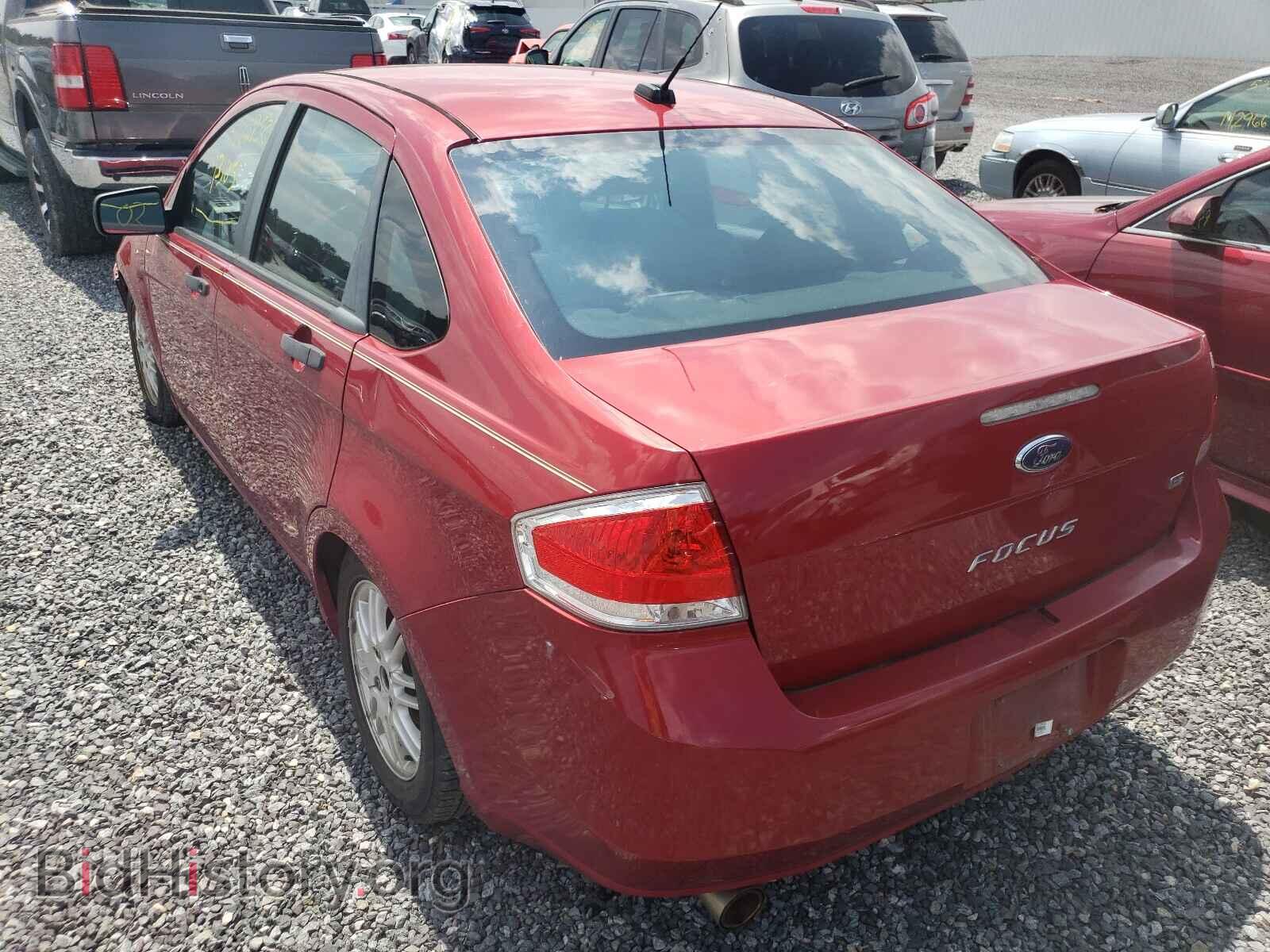 2010 FORD FOCUS - VIN: 1FAHP3FN5AW266055 - Фото 3