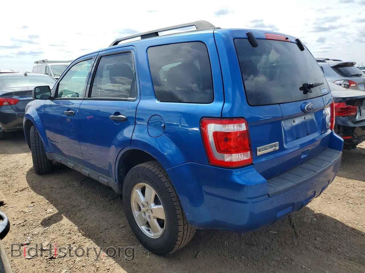 2011 FORD ESCAPE - VIN: 1FMCU9DG9BKA37841 - Фото 2